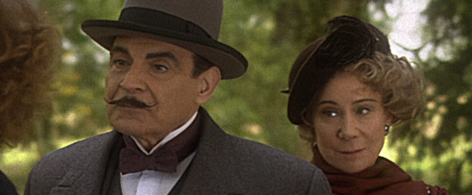 reviews "Halloween Party" (2010) hercule poirot and ariadne oliver